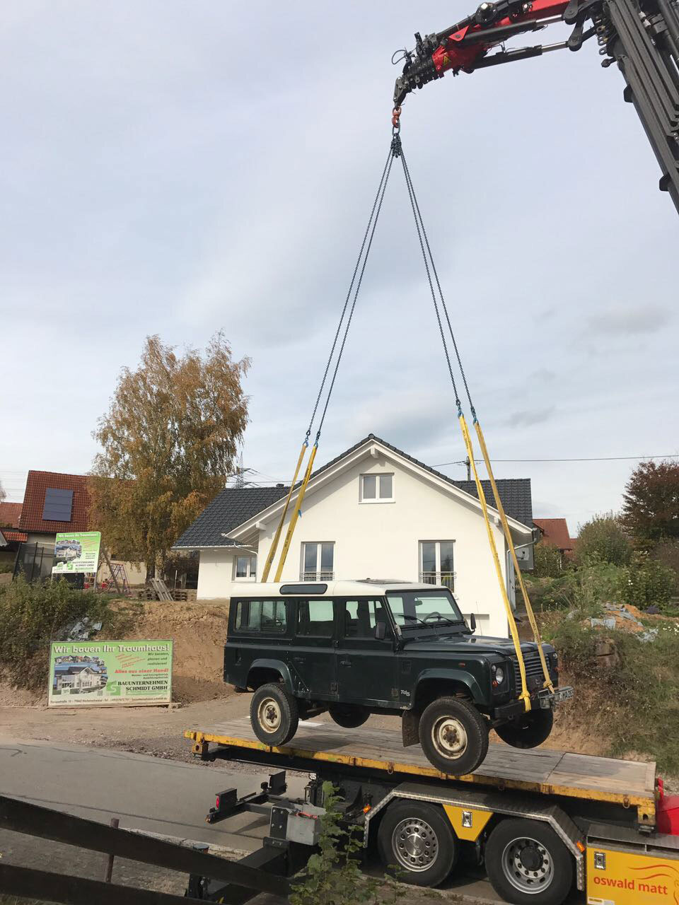 Transport eines Land Rovers